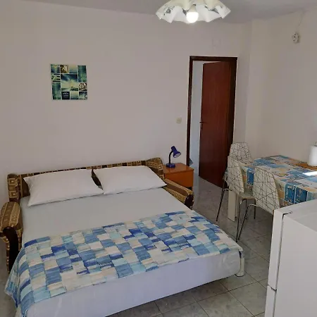 Ganic Apartment Tribunj (Sibenik-Knin)