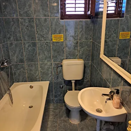 Ganic Apartment